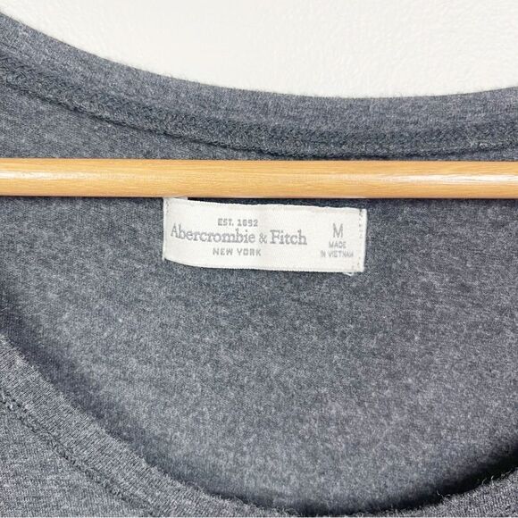 Abercrombie & Fitch Long Sleeve Tee - Picture 2 of 5